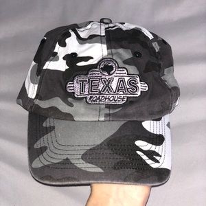 Cute camo hat!